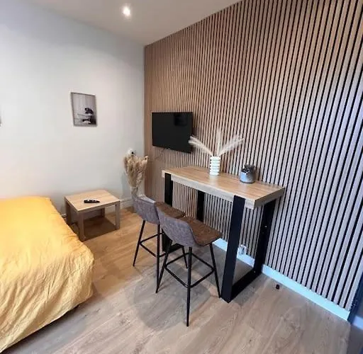 Le Nid Douillet Nanceien Нанси